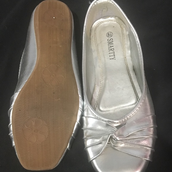 Silver flats - Picture 4 of 4